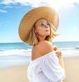 Veja como cuidar dos cabelos loiros no verão  Foto: Shutterstock / Alto Astral