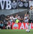  Foto: Pedro Souza / Atlético - Legenda: Battaglia pede desculpas a torcida do Atlético após vice na Libertadores / Jogada10