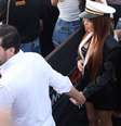 Novo namorado? Maiara é vista de mãos dadas com suposto affair em navio.  Foto: Brazil News / Purepeople