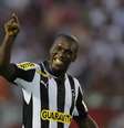  Foto: Satiro Sodre / AGIF/Botafogo - Legenda: Seedorf em campo pelo Glorioso pela Taça Rio em 2013 / Jogada10