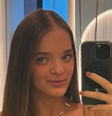 Rafaella Justus usa vestido marrom de mais de R$ 1 mil com recorte na cintura. Aos detalhes do look!.  Foto: Reprodução, Instagram / Purepeople
