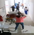 Mulher invade hospital no PR e dá mais de 30 golpes de faca em homem; veja  Foto: Reprodução/PCPR