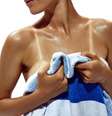 Entenda como se bronzear de forma saudável  Foto: Shutterstock / Alto Astral