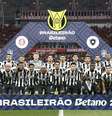 Elenco do Botafogo posando para a foto contra o Inter   Foto: Vítor Silva/Botafogo / Esporte News Mundo