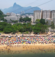 Visão aérea da Praia Vermelha, no Rio de Janeiro, em dia de calor  Foto: Getty Images