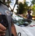 Câmeras usadas atualmente pelos policiais militares de São Paulo gravam ininterruptamente.  Foto: Taba Benedicto/Estadão / Estadão