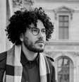 O fotógrafo Flávio de Castro Sousa desapareceu em área tranquila de Paris, cidade que também é afetada pela violência urbana  Foto: Reprodução