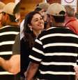 Só love, só love! Sophie Charlotte e Xamã trocam beijos antes de assistir a 'Ainda Estou Aqui' em cinema do Leblon; fotos.  Foto: AGNews, Thiago Martins / Purepeople