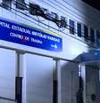 Vítima foi socorrida ao Hospital Estadual Getúlio Vargas, mas não resistiu   Foto: Reprodução/TV Globo