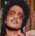 Ele é nosso: Bruno Mars explode no TikTok com música especial para o Brasil  Foto: The Music Journal