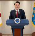 Yoon decretou lei marcial que visava restringir direitos civis, revogando-a menos de seis horas depois  Foto: DW / Deutsche Welle
