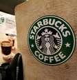 Embalagens da Starbucks em Santa Mônica, Califórnia
27/1/2011 REUTERS/Lucy Nicholson/Arquivo  Foto: Reuters