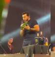 Murilo Huff é atingido por garrafa durante show em Pernambuco: 'Tira ele'  Foto: Reprodução/ Instagram / Contigo