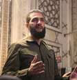 Ahmed al-Sharaa, outrora conhecido como Abu Mohammed al-Jolani, enfrenta o desafio de conciliar as expectativas da comunidade internacional e de setores liberais da população síria com as demandas de grupos radicais  Foto: Getty Images / BBC News Brasil