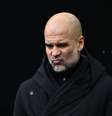  Foto: Dan Mullan/Getty Images - Legenda: Guardiola não gosta do que vê. Nem ele, nem ninguém. City joga mal e perde para o Aston Villa: 2 a 1 / Jogada10