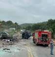 Acidente entre ônibus, carreta e carro deixa mais de 30 mortos na BR-116, em MG   Foto: Divulgação/CBMMG