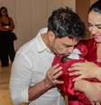 Zezé Di Camargo, Graciele Lacerda e primeira filha do casal, Clara  Foto: Tomzé Fonseca/Agnews