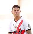 Novamente, James tem passagem apagada no âmbito de clubes –  Foto: Florencia Tan Jun/Getty Images / Jogada10
