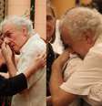 Viúvo de Ney Latorraca, Edi Botelho é consolado em missa de sétimo dia do ator, com quem foi casado por quase 30 anos.  Foto: AGNews, Webert Belicio/Brazil News Thiago Mattos / Purepeople