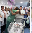Bebê que nasceu com 440 gramas recebe alta após sete meses na UTI em SP  Foto: Hospital e Maternidade Santa Helena / Contigo