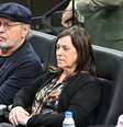 O ator e escritor Billy Crystal disse que ele e sua esposa, Janice, estavam 'de coração partido' pela perda da casa onde moravam desde 1979  Foto: Getty Images / BBC News Brasil