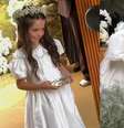 Filha de Sabrina Sato foi a responsável por levar as alianças no casamento da apresentadora  Foto: Reprodução/Instagram / Contigo