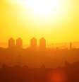 8º lugar: Onda de calor excessivo - Em 2024, o Brasil sofreu com uma série de ondas de calor - fenômeno meteorológico em que uma região registra temperatura de 5º C ou mais acima da média por uma sequência de dias.  Foto: Sol - Calor e trabalho - Flickr carlosbezz / Flipar