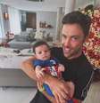 Kayky Brito e o sobrinho caçula - Reprodução/Instagram  Foto: Márcia Piovesan