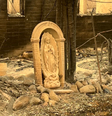 Imagens de santos ficam intactas após incêndios em Los Angeles, nos EUA; veja  Foto: Reprodução/Arquidiocese de Los Angeles