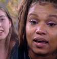 'Me machucou': Camilla desabafa e chora com Raissa, após troca de farpas ao vivo no 'BBB 25'.  Foto: Reprodução, TV Globo / Purepeople
