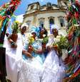 Imagem da tradicional Lavagem do Senhor do Bonfim, que reúne adeptos do Candomblé e do Catolicismo  Foto: José Souza/GOVBA