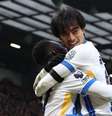  Foto: Divulgação / Brighton - Legenda: Mitoma comemora o segundo gol do Brigthon sobre o United, na casa do rival / Jogada10