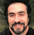 Padre Fabio de Melo desabafa sobre depressão: "Vontade de deixar de viver"  Foto: Reprodução/ Instagram / Contigo
