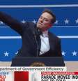 Elon Musk faz gesto durante discurso e web compara com saudação nazista; veja  Foto: Reprodução/X