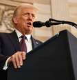 Donald Trump prometeu acabar com a cidadania automática para qualquer pessoa nascida nos EUA  Foto: Getty Images / BBC News Brasil