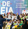 O presidente Luiz Inácio Lula da Silva durante encontro com estudantes para anúcio de pagamento da primeira parcela do Programa Pé de Meia, em março de 2024  Foto: WILTON JUNIOR/ESTADÃO / Estadão