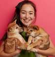 Os animais são aliados poderosos para a saúde física e emocional dos tutores  Foto: Cast Of Thousands | Shutterstock / Portal EdiCase