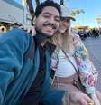Lavínia e o marido estão na Flórida esperando a chegada e Lívia  Foto: Acervo Pessoal / BBC News Brasil