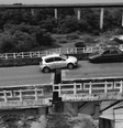 Família recupera carro após veículo ficar um mês em ponte que desabou entre TO e MA  Foto: Reprodução/@vshenrique
