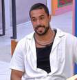 Maike ficou surpreso com idade de Renata  Foto: Reprodução/Globo