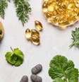 Se uma alegação de saúde sobre uma intervenção alimentar parecer boa demais para ser verdade, provavelmente é, por isso é importante checar credibilidade das fontes e referências da informação Mizina/iStock via Getty Images Plus  Foto: The Conversation