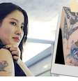 Narr trabalha como tatuadora na Coreia do Sul há cerca de sete anos  Foto: Paul Ivan Harris / BBC / BBC News Brasil