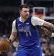 Pai de Luka Doncic critica Dallas Mavericks após troca com os Lakers  Foto: Getty Images