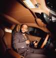 Memphis Depay é dono de coleção de carros de luxo  Foto: Reprodução