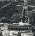 Imagem aérea de Governador Valadares em 1910, ano em que foi construída a Estrada de Ferro Vitória a Minas  Foto: Museu da Cidade Governador Valadares / BBC News Brasil