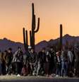 A aplicação da Lei dos Inimigos Estrangeiros poderia tornar mais fácil para a administração Trump capturar, deter e deportar rapidamente imigrantes  Foto: Getty Images / BBC News Brasil