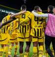 Brandt deu o passe para o primeiro e terceiro gols do Dortmund na partida – Carlos Rodrigues/Getty Images  Foto: Jogada10