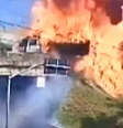 Caminhão-tanque explode após colisão e motorista pula de viaduto no Paraná  Foto: Reprodução/Instagram:@folha_do_sertao