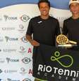 Leonardo Storck à direita com treinador Bruno Savi   Foto: Divulgação / Esporte News Mundo