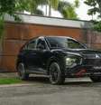 Mitsubishi Ecplise Cross HPE Black 2026   Foto: Divulgação